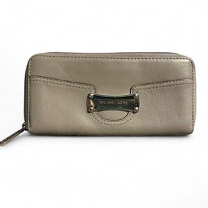 Michael Kors Pearl Grey Bedford Zip-Around Leather Continental Wallet